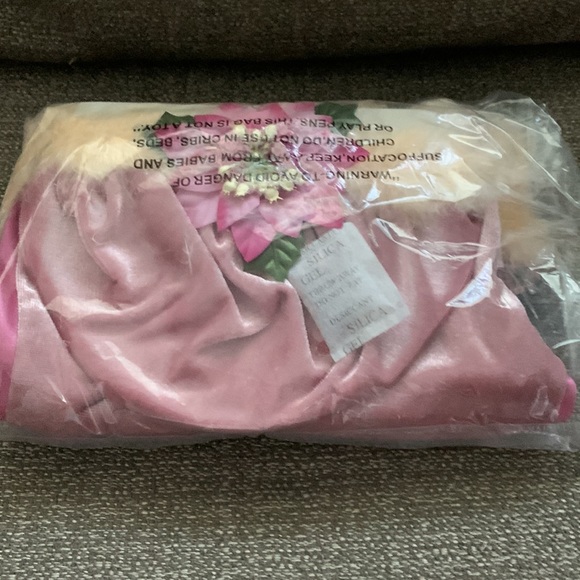 Precious Moments Stocking Doll A Christmas to Remember - Picture 6 of 8